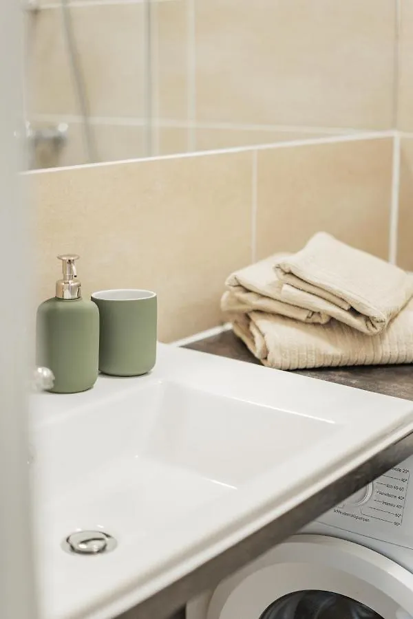 Central 70M Flat Close To Subway Apartment Vienna