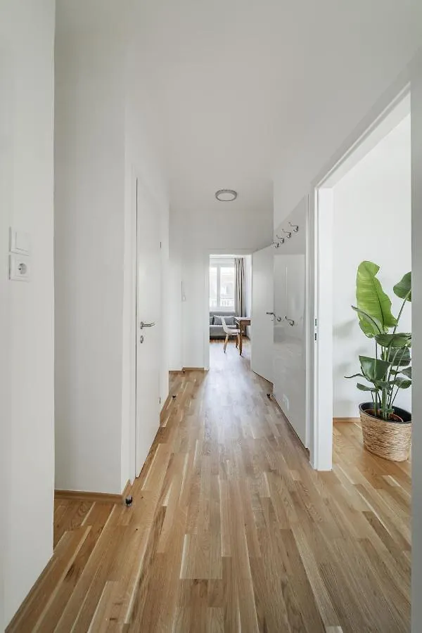 Central 70M Flat Close To Subway Apartment Vienna